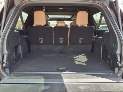 2027 Lincoln Navigator L Black Label