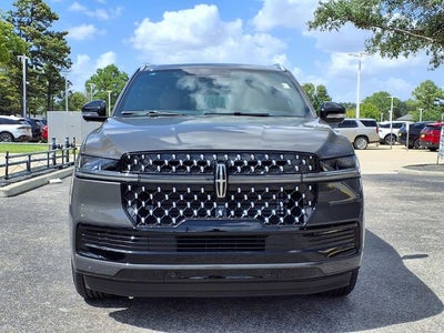 2027 Lincoln Navigator L Black Label