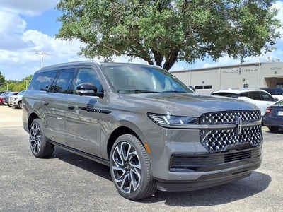 2027 Lincoln Navigator L Black Label