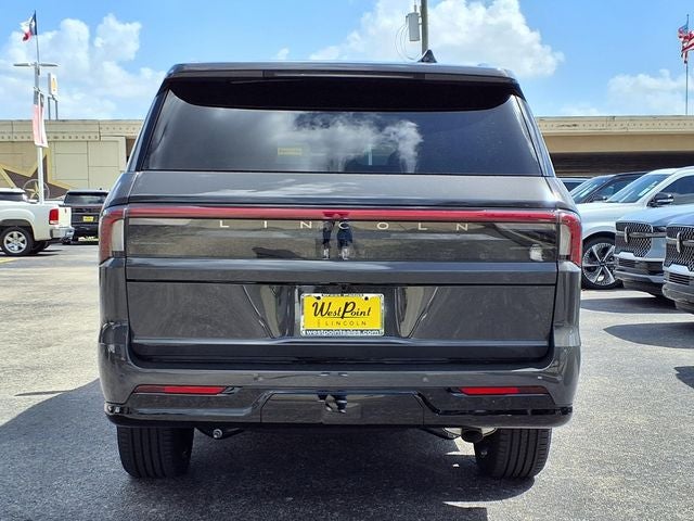 2027 Lincoln Navigator L Black Label
