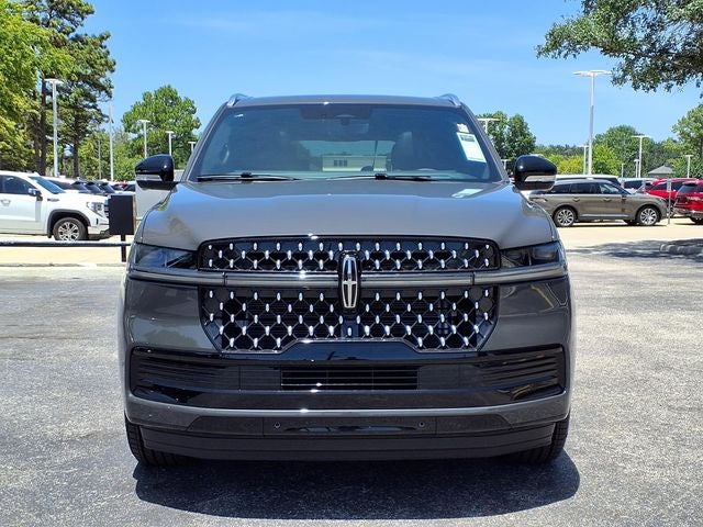 2027 Lincoln Navigator L Black Label