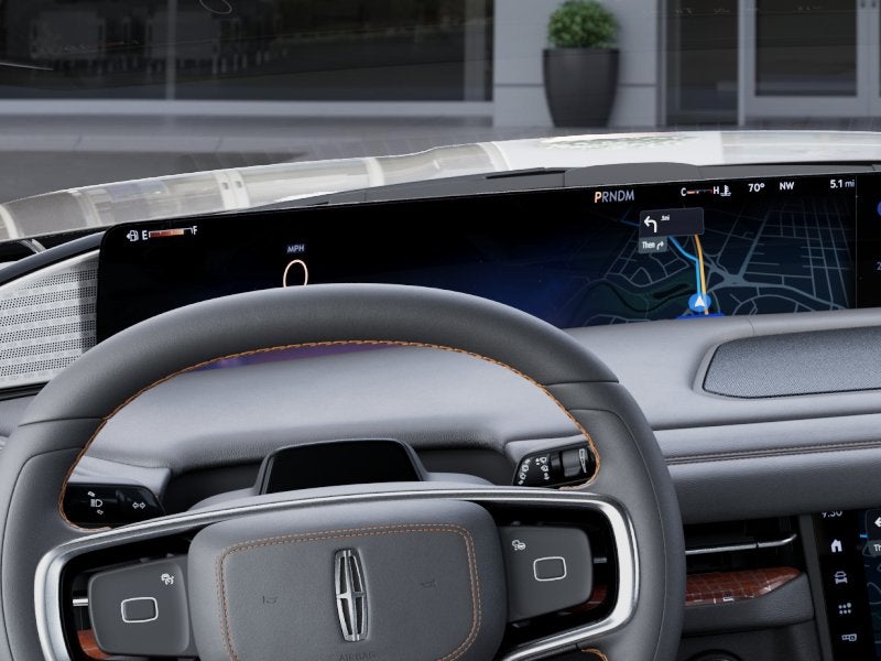 2027 Lincoln Navigator L Black Label