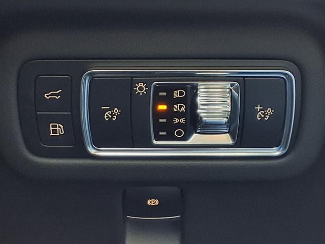2025 Lincoln Nautilus Hybrid Premiere