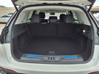 2025 Lincoln Nautilus Hybrid Premiere