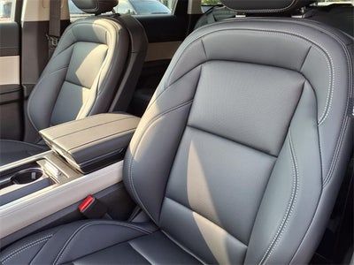 2025 Lincoln Nautilus Hybrid Premiere