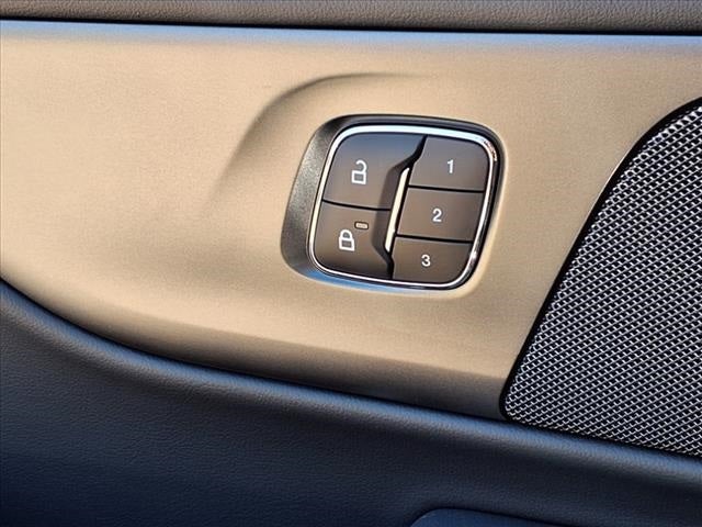 2025 Lincoln Nautilus Hybrid Premiere