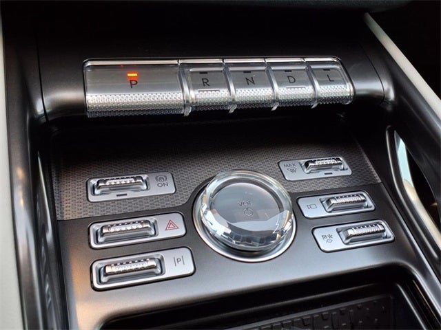 2025 Lincoln Nautilus Hybrid Premiere