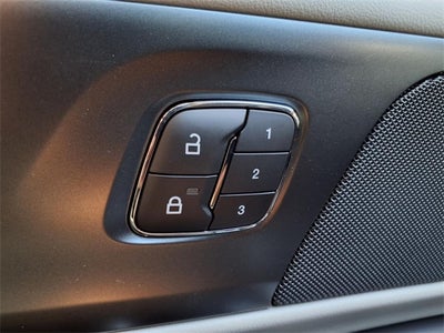 2025 Lincoln Nautilus Hybrid Premiere