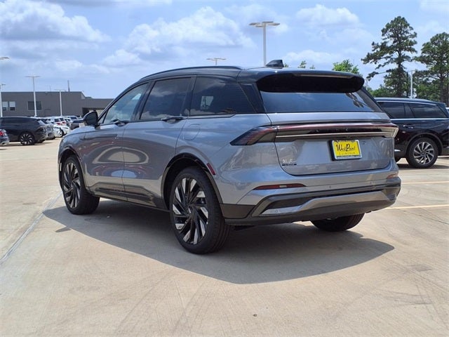 2025 Lincoln Nautilus Hybrid Reserve