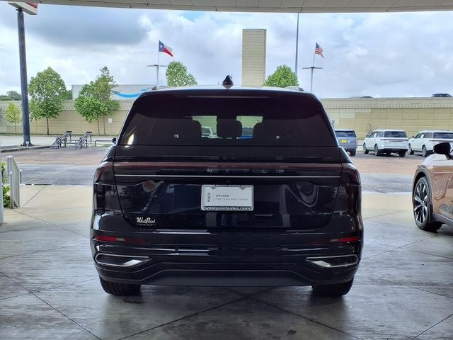 2024 Lincoln Nautilus Black Label