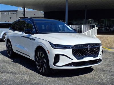 2025 Lincoln Nautilus Black Label