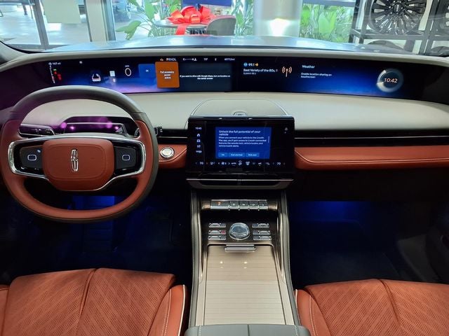 2024 Lincoln Nautilus Black Label