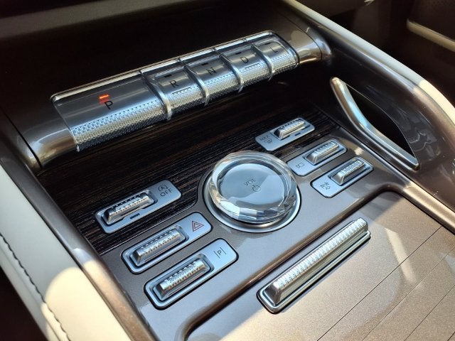2026 Lincoln Nautilus Black Label