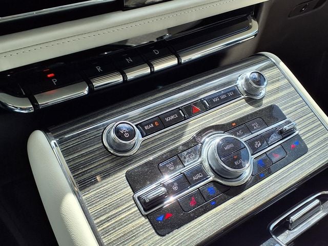 2023 Lincoln Aviator Plug-In Hybrid Black Label Grand Touring