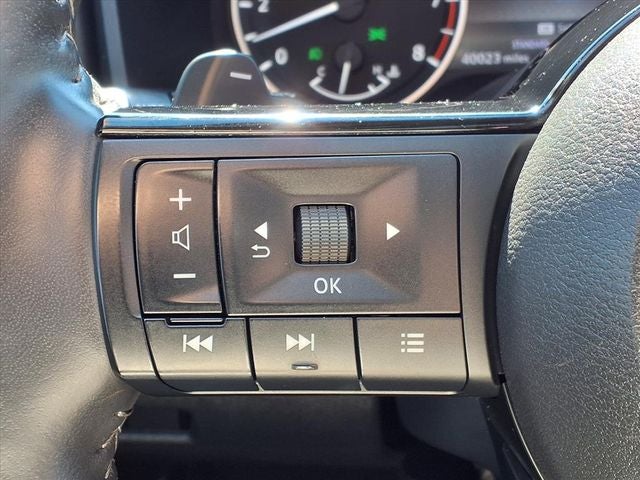 2022 Nissan Rogue SL