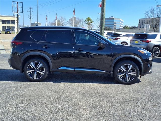 2022 Nissan Rogue SL