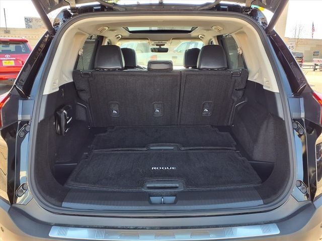 2022 Nissan Rogue SL