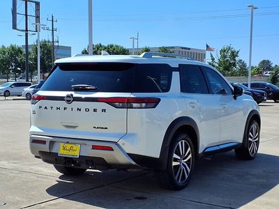 2024 Nissan Pathfinder Platinum