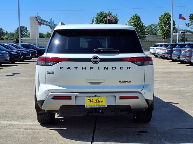 2024 Nissan Pathfinder Platinum