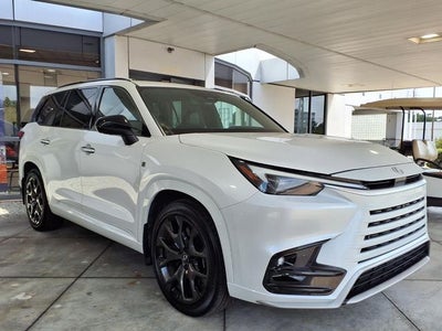 2024 Lexus TX 500h F SPORT Premium
