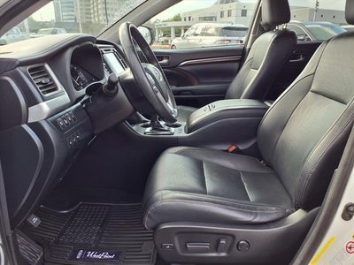 2015 Toyota Highlander Limited Platinum V6