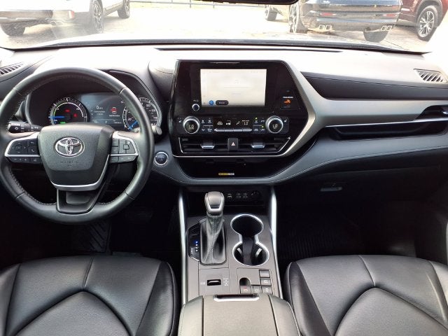 2023 Toyota Highlander Hybrid XLE