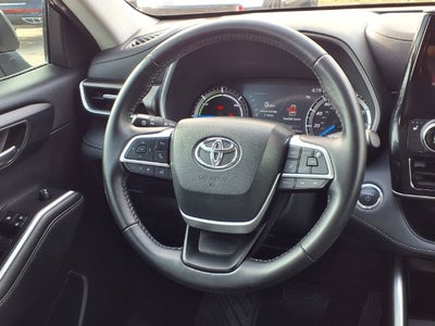 2023 Toyota Highlander Hybrid XLE