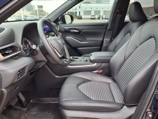 2024 Toyota Highlander XSE