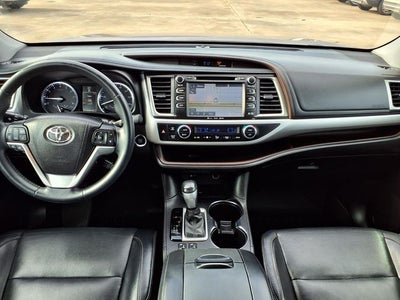 2016 Toyota Highlander XLE V6