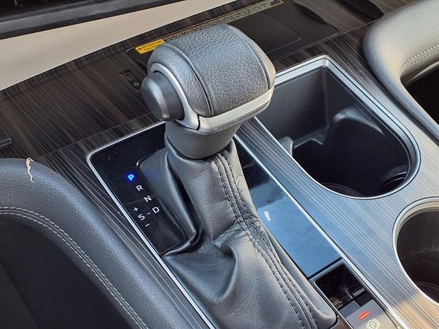 2022 Toyota Sienna Limited 7 Passenger