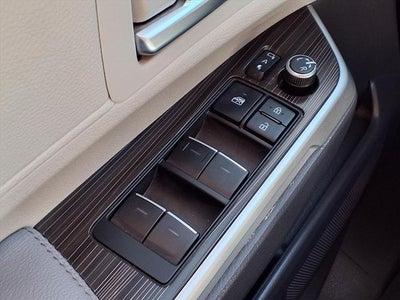 2022 Toyota Sienna Limited 7 Passenger