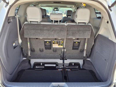 2022 Toyota Sienna Limited 7 Passenger