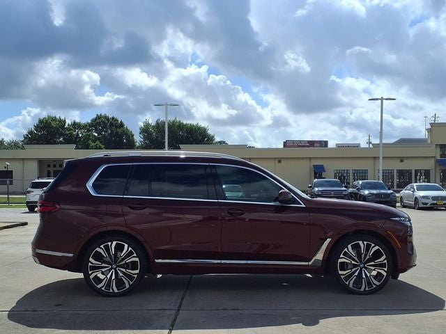 2025 BMW X7 xDrive40i