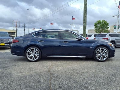 2019 INFINITI Q70L 3.7