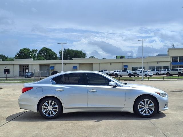 2016 INFINITI Q50 2.0t Premium