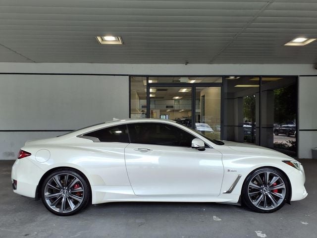 2018 INFINITI Q60 Red Sport 400