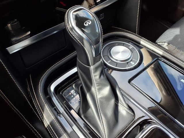 2023 INFINITI QX80 Premium Select