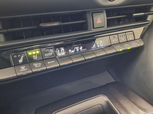 2025 Toyota Crown Platinum