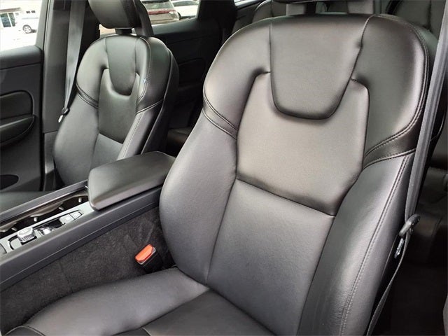 2019 Volvo XC60 T5 Momentum