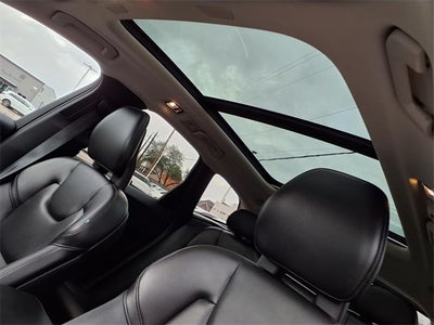 2019 Volvo XC60 T5 Momentum