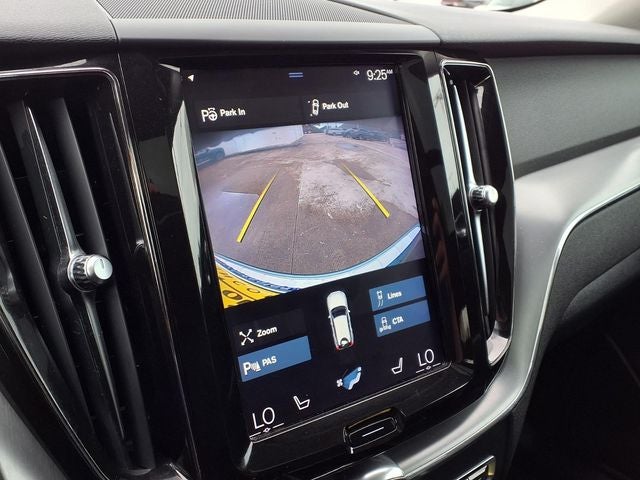 2018 Volvo XC60 T5 Momentum