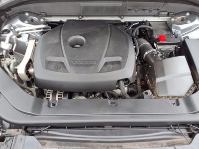 2018 Volvo XC60 T5 Momentum