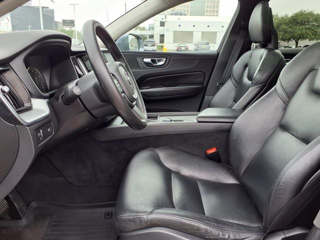2018 Volvo XC60 T5 Momentum