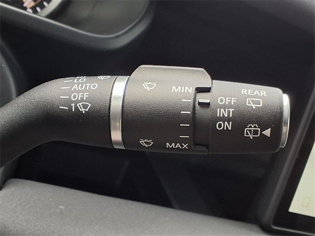 2023 Land Rover Defender 110 X-Dynamic SE