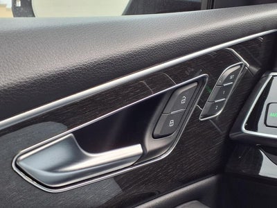 2024 Audi Q8 55 Prestige quattro