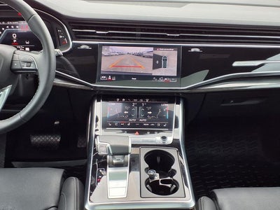 2024 Audi Q8 55 Prestige quattro