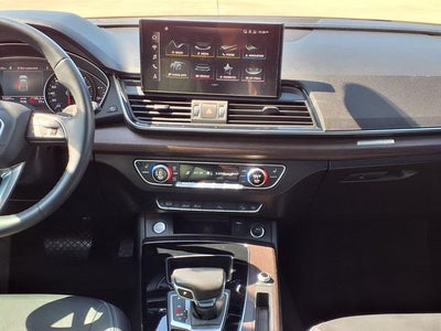 2022 Audi Q5 45 S line Premium quattro