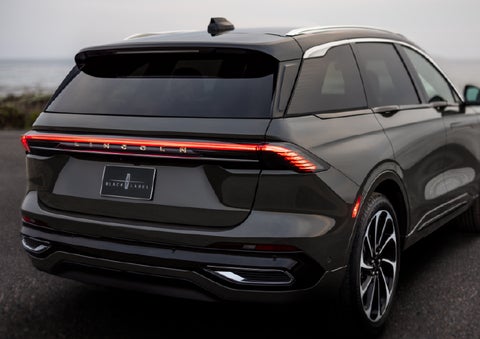 The rear of a 2025 Lincoln Black Label Nautilus® SUV displays full LED rear lighting. | West Point Lincoln in Houston TX